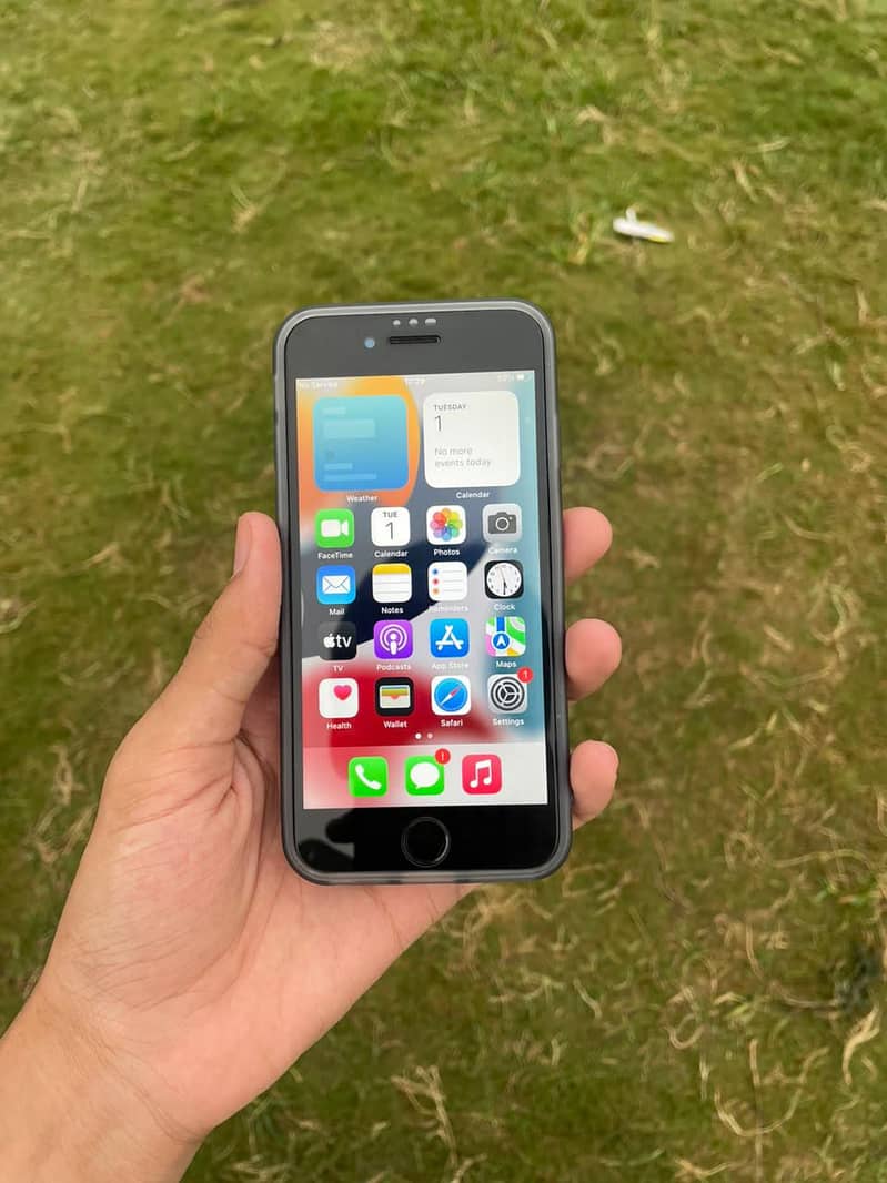 Apple iPhone 7 5