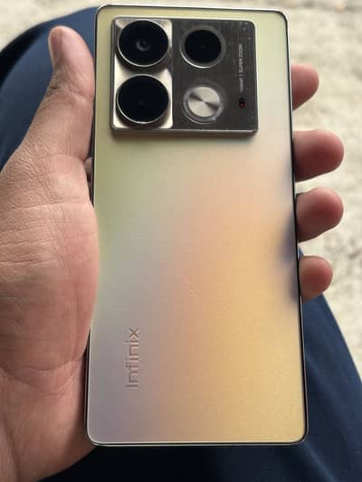 Infinix Note 40