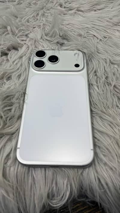 Apple iPhone 17 Pro Max factory unlock