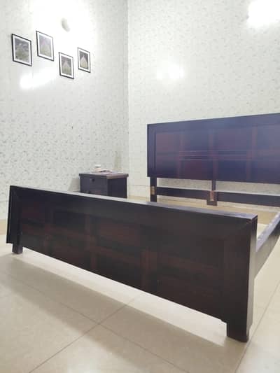 Double Bed for Sale look like New
