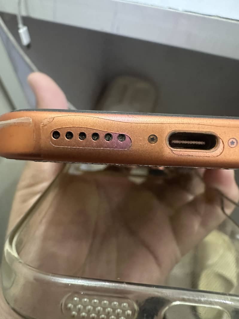 Apple iPhone 17 Pro Max 1