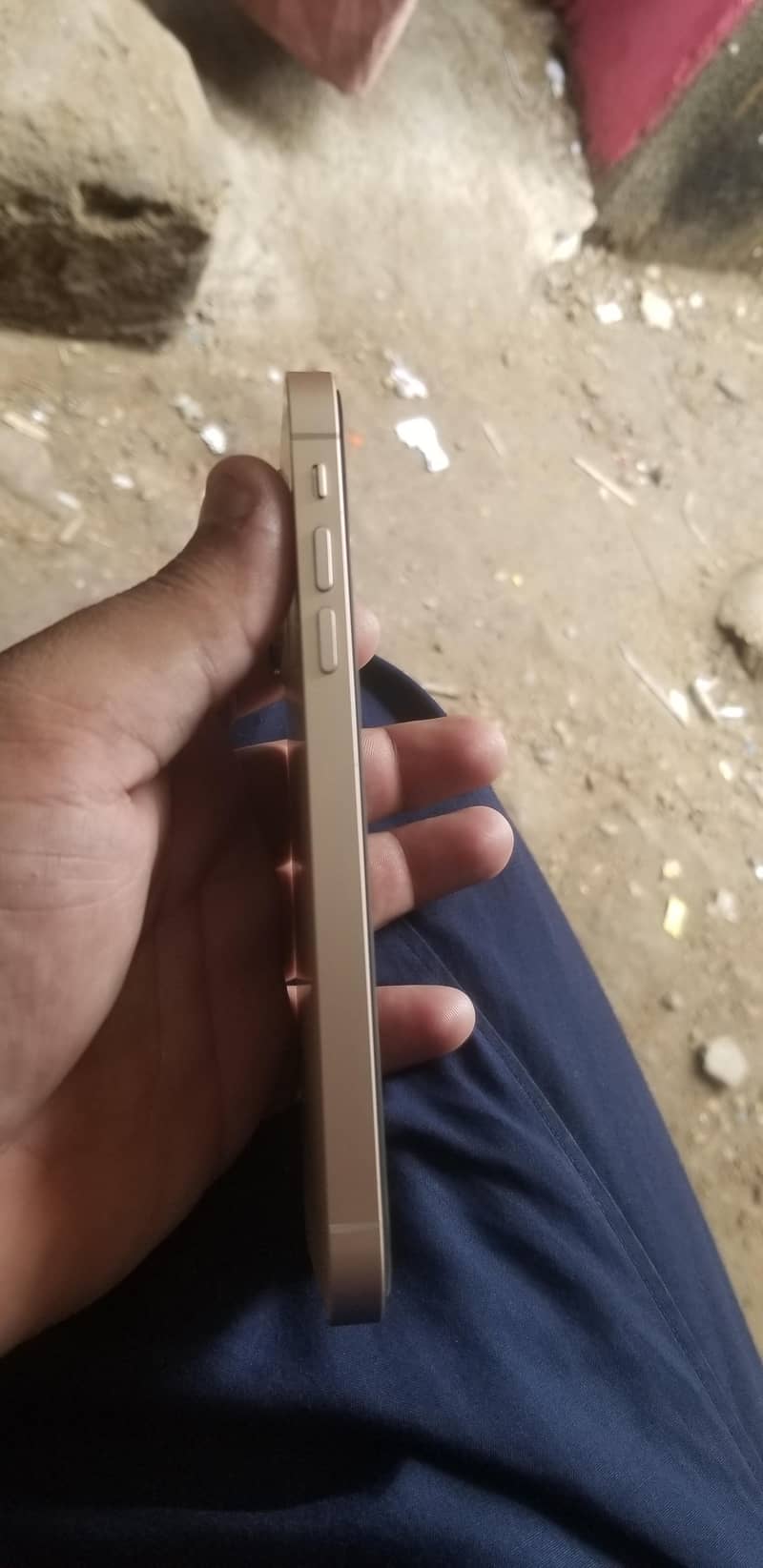 Apple iPhone XR 4