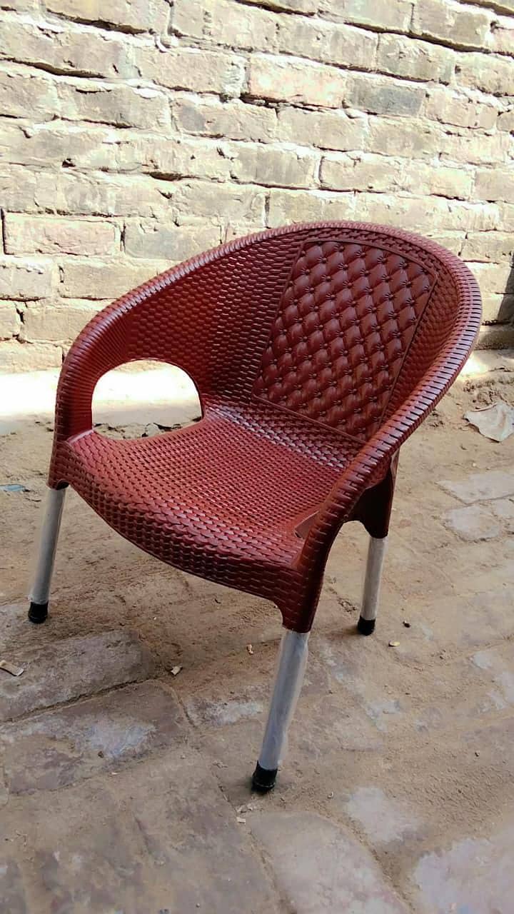 plastic chair and table 0