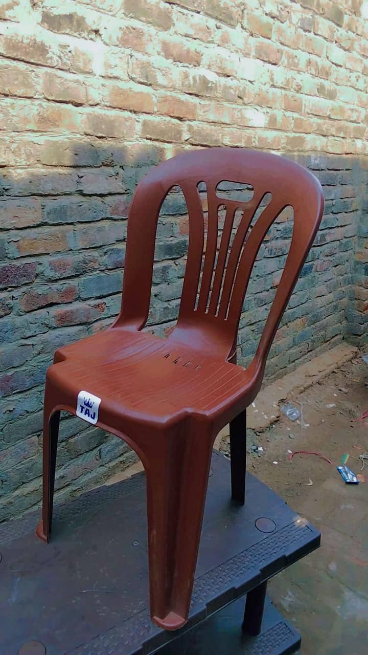 plastic chair and table 3