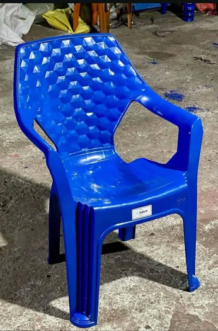 plastic chair and table 13