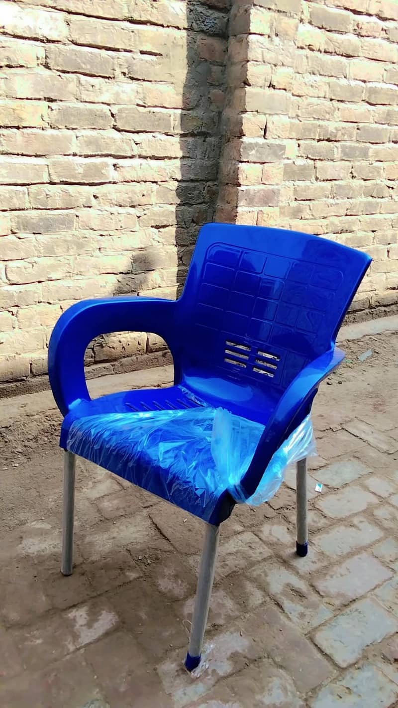plastic chair and table 19