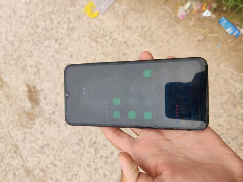 OPPO A15s 3