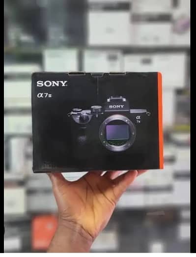 SONY A7III BODY (NEW SEALD PACK )