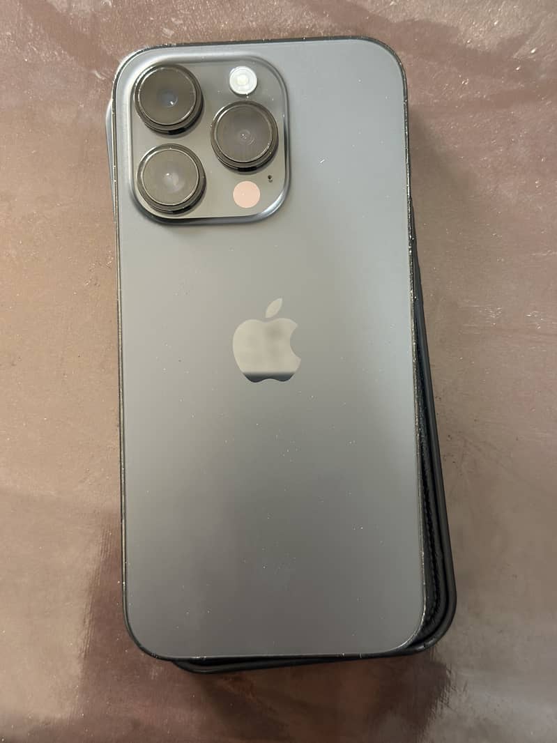 Apple iPhone 14 Pro 3