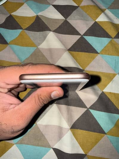 Apple iPhone 8