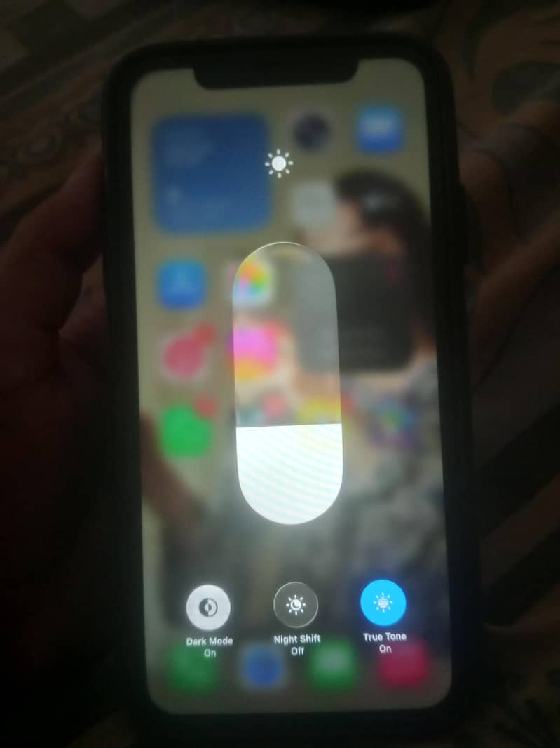 Apple iPhone 11 0
