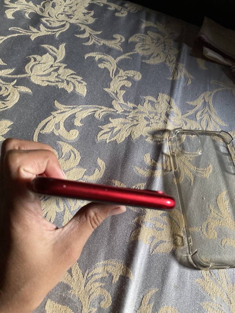 Apple iPhone 11 5