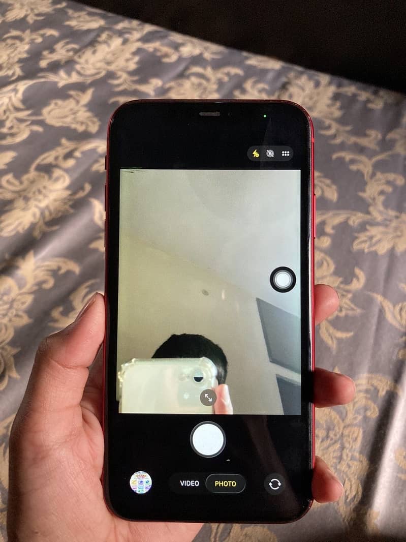 Apple iPhone 11 7