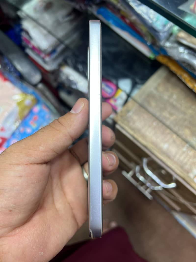 oppo a6s pro 3