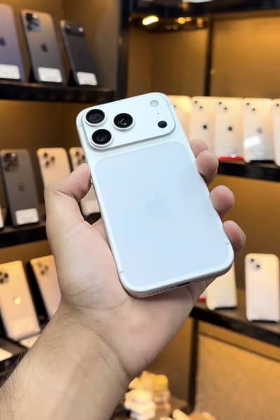 Apple iPhone 17 Pro JV