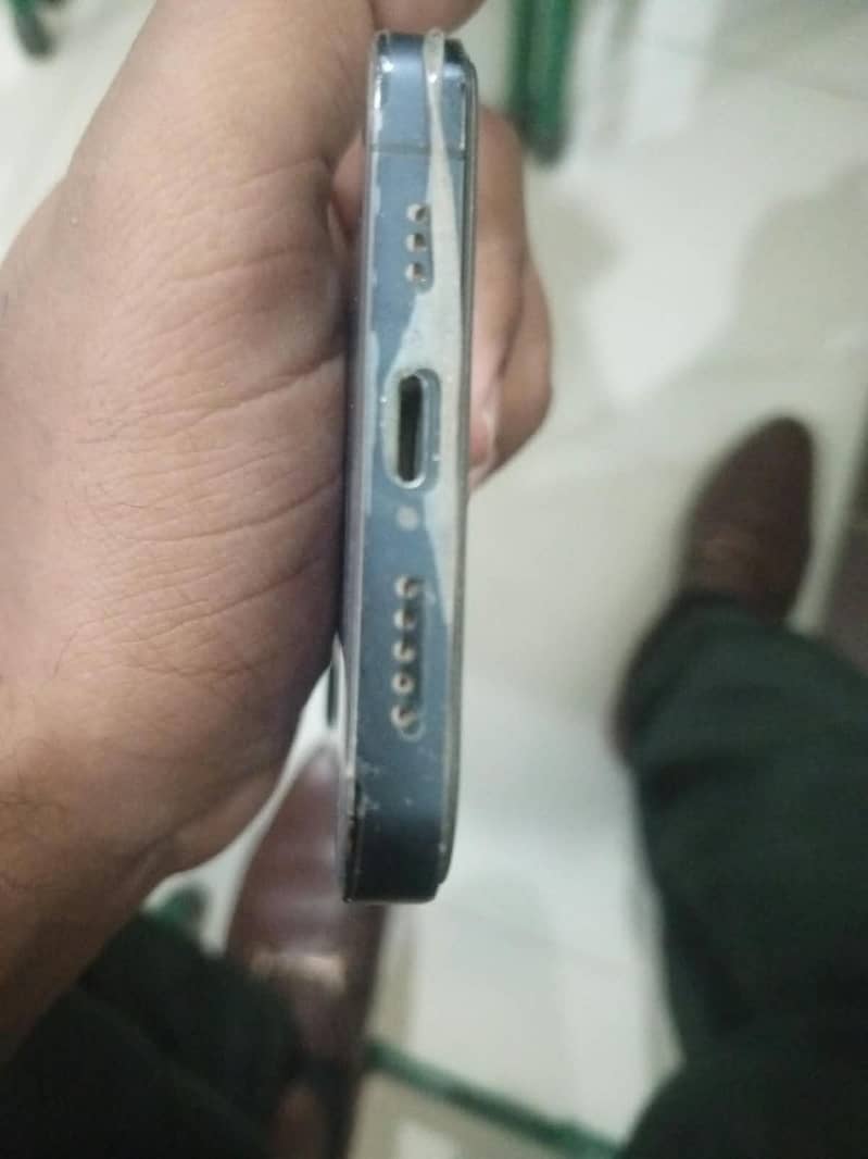 Apple iPhone 12 Pro 1