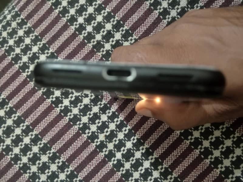 Google Pixel 4 3