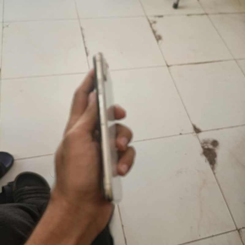Apple iPhone X 7