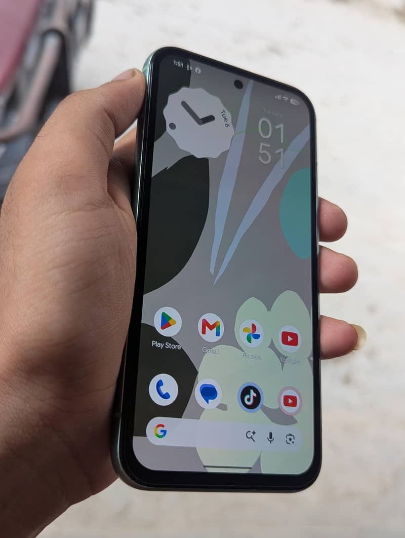 Google Pixel 8a 4
