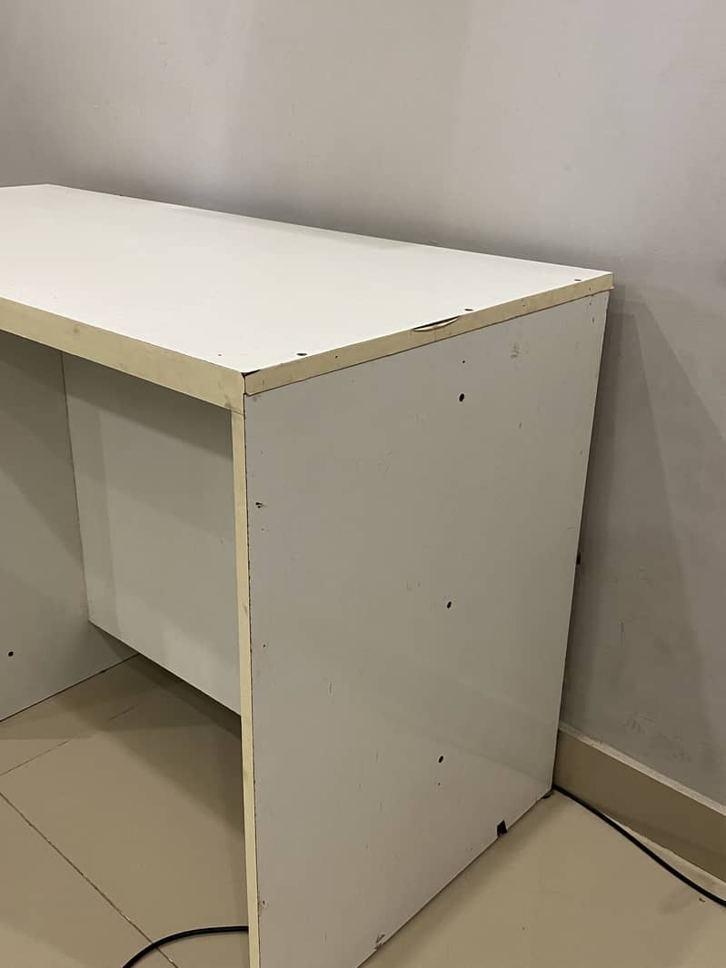 Study+office table urgent sell 7