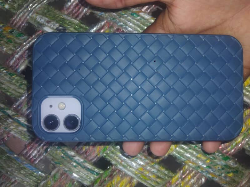 Apple iPhone 11 2