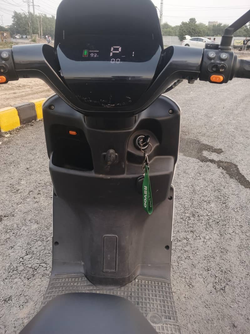 Reevo A12 5