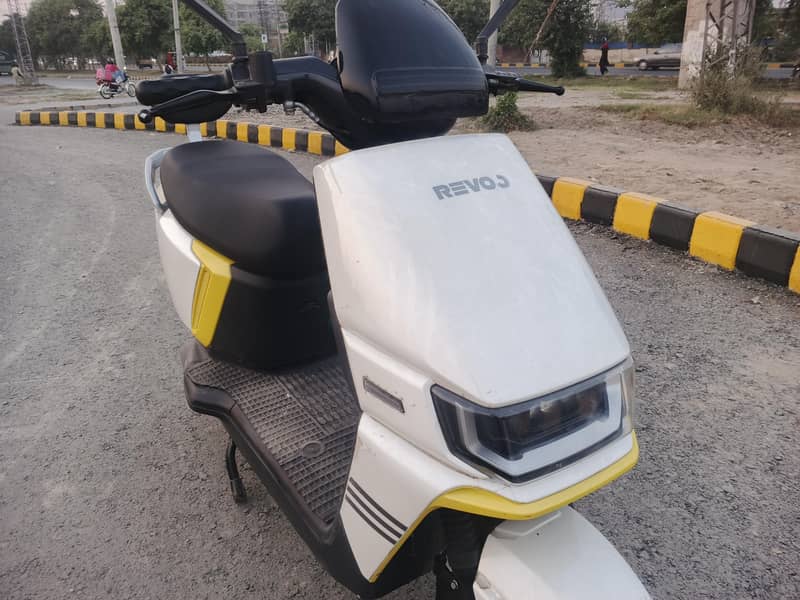 Reevo A12 16