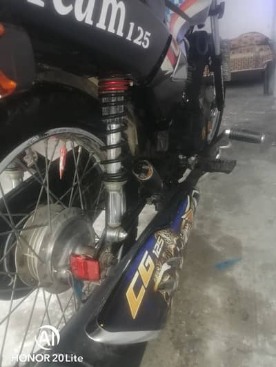 Honda Dream 125   full Brand