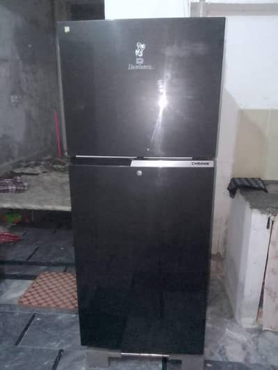 dawlance freezer almost new one hand use03234711545