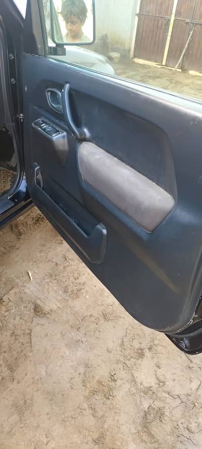 Suzuki Jimny 2011