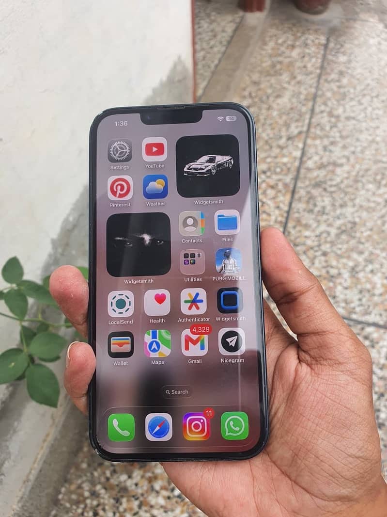 Apple iPhone 14 0