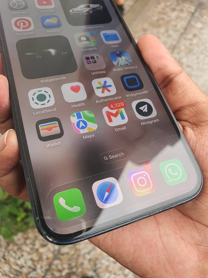 Apple iPhone 14 3