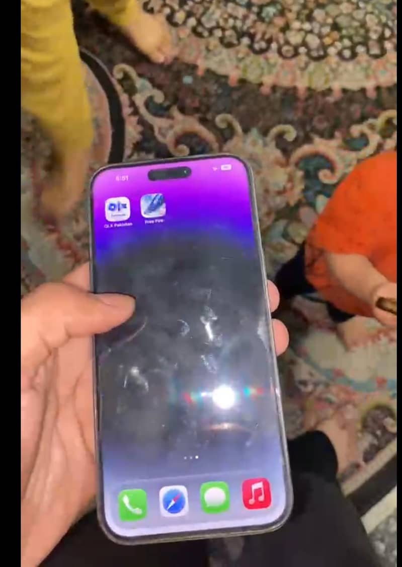 Apple iPhone 14 Pro Max 0