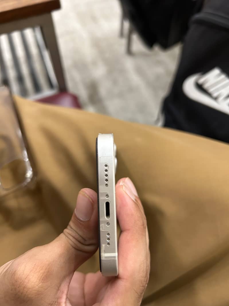 Apple iPhone 14 2