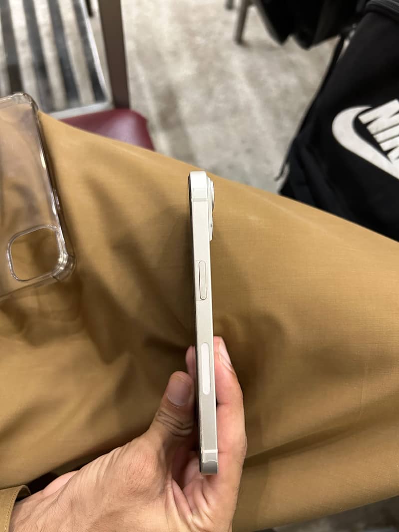 Apple iPhone 14 5