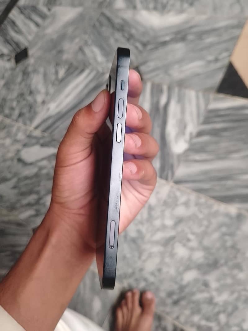 Apple iPhone 12 (128) 8