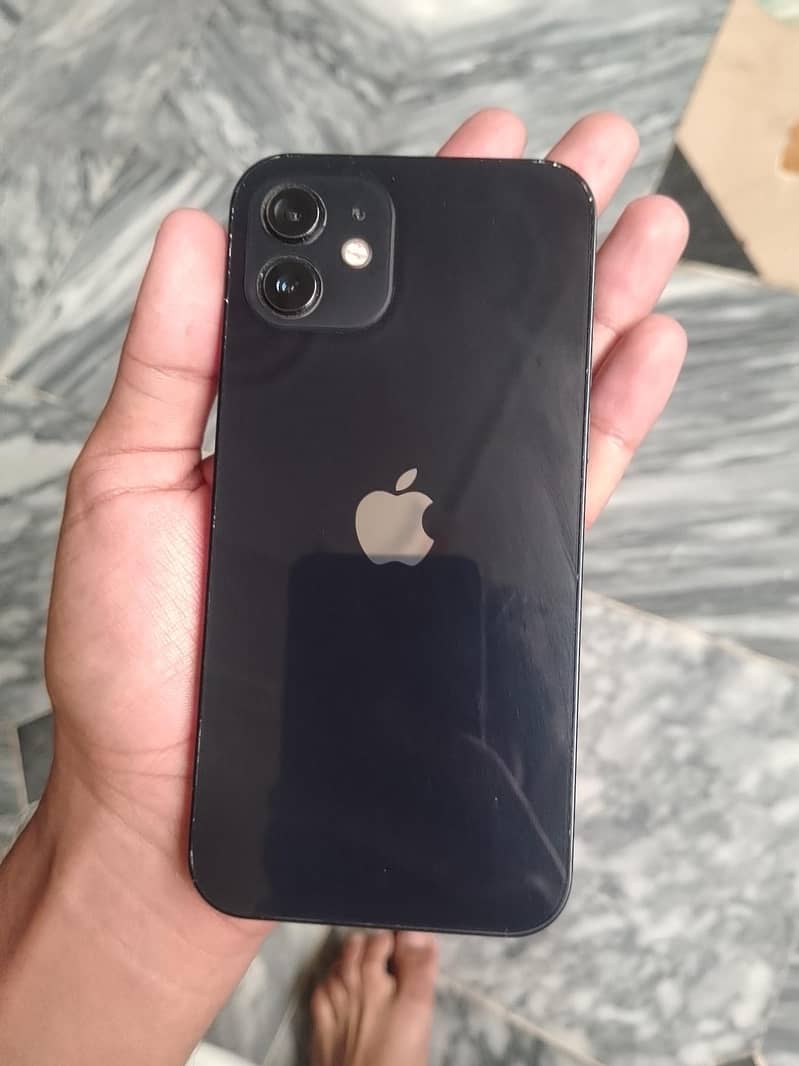 Apple iPhone 12 (128) 10