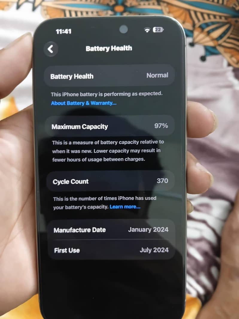 Apple iPhone 15 Pro Max 3