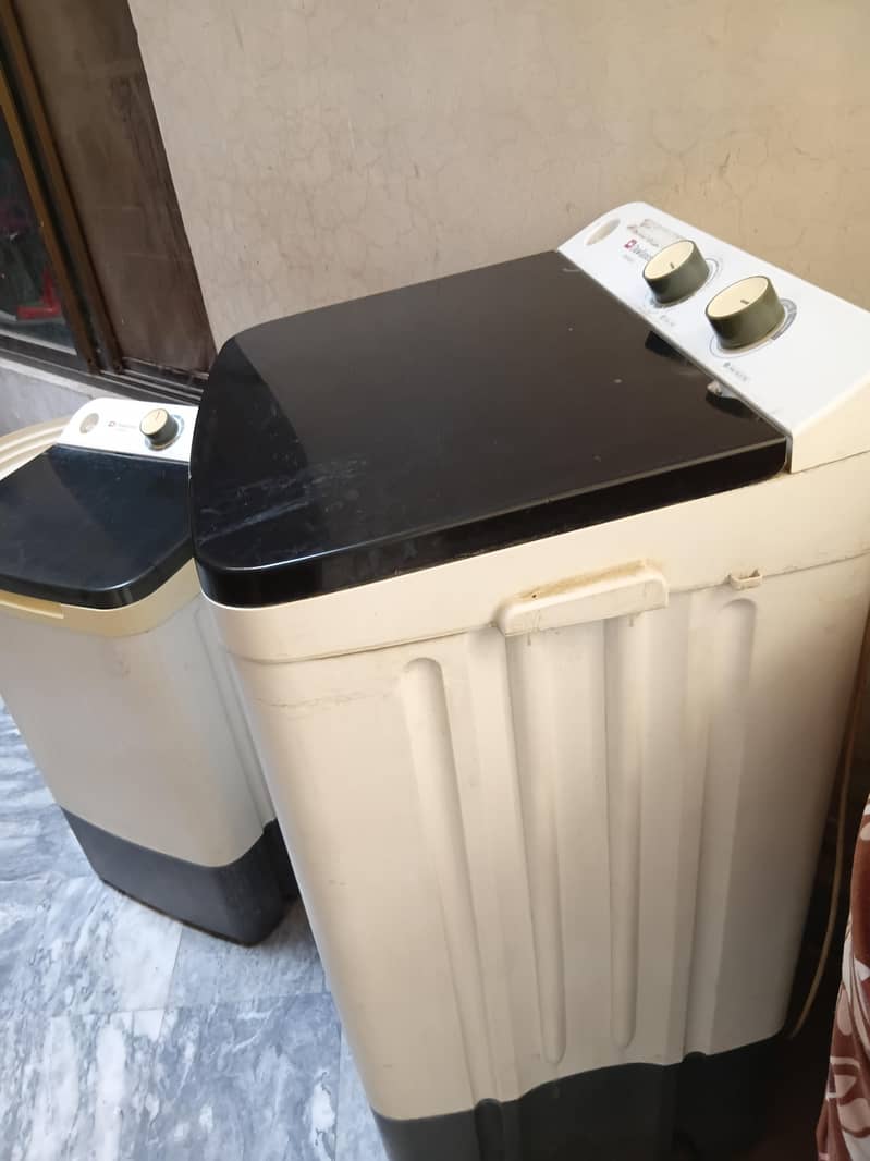 dawlance wasing machine and dryer 0