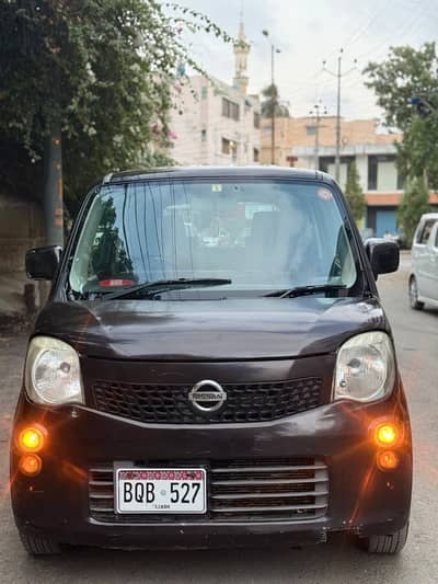 Nissan Moco 2014