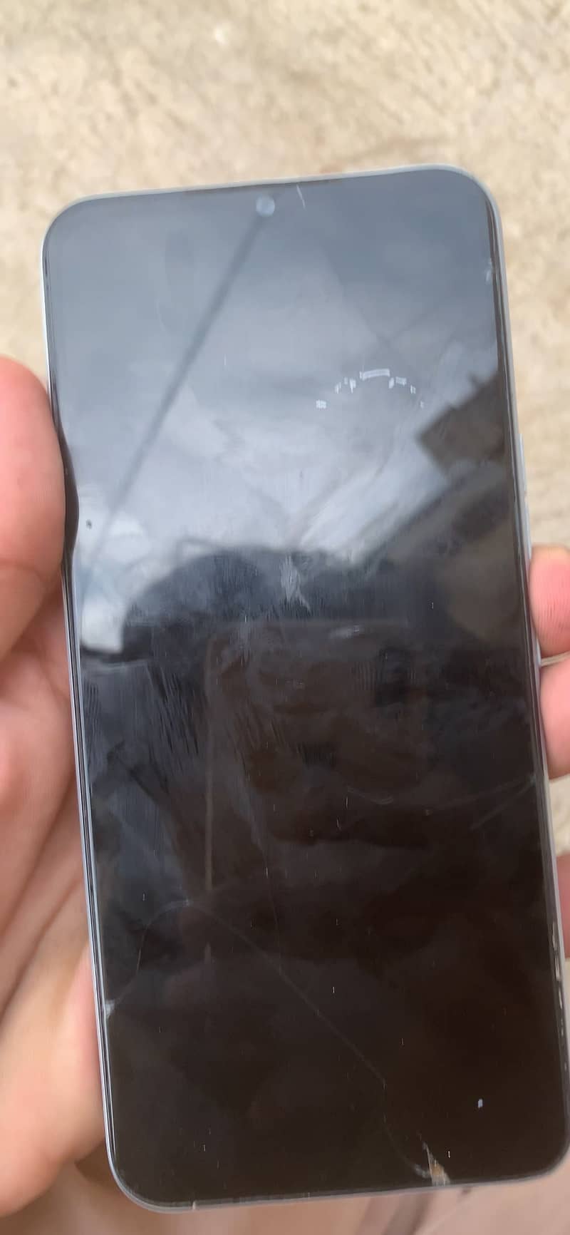 Tecno Spark 8C 4