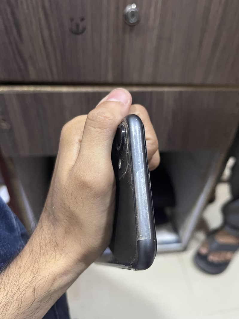 Apple iPhone 11 1