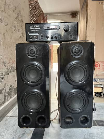 Double pair of speaker loud sound