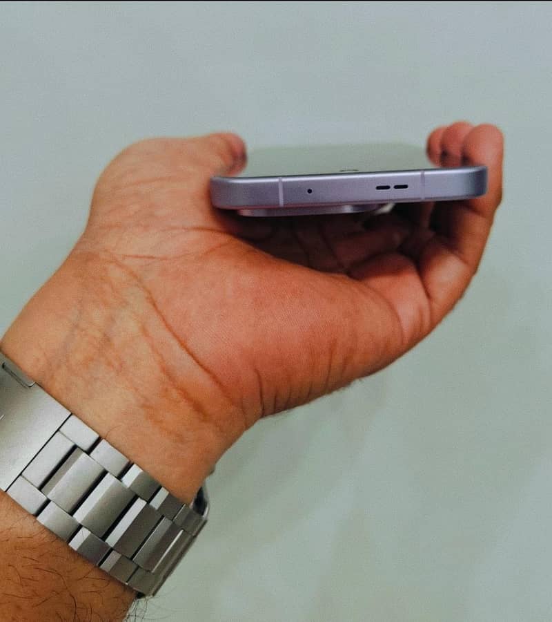 One Plus 15 Dual Sim 2