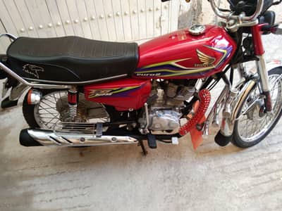 2017 honda cg 125 lo millage only 40000 km 10/8