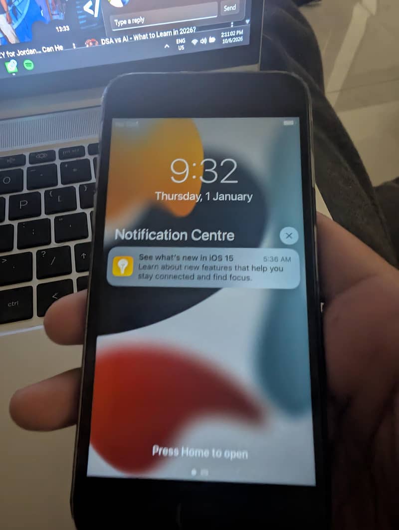Apple iPhone 6S 2