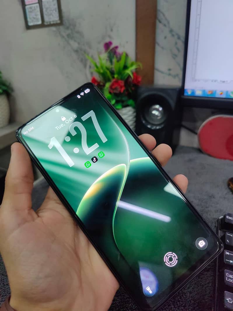 Tecno CAMON 30 7