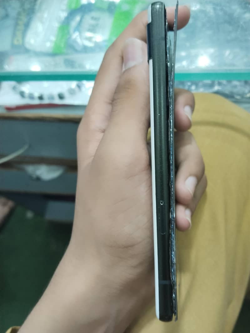 Google Pixel 6a 6 / 128 5