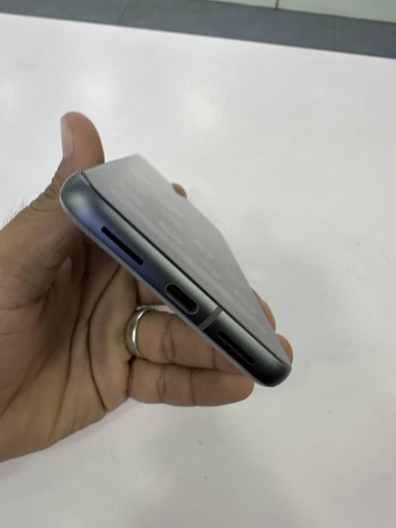 Google Pixel 8 1