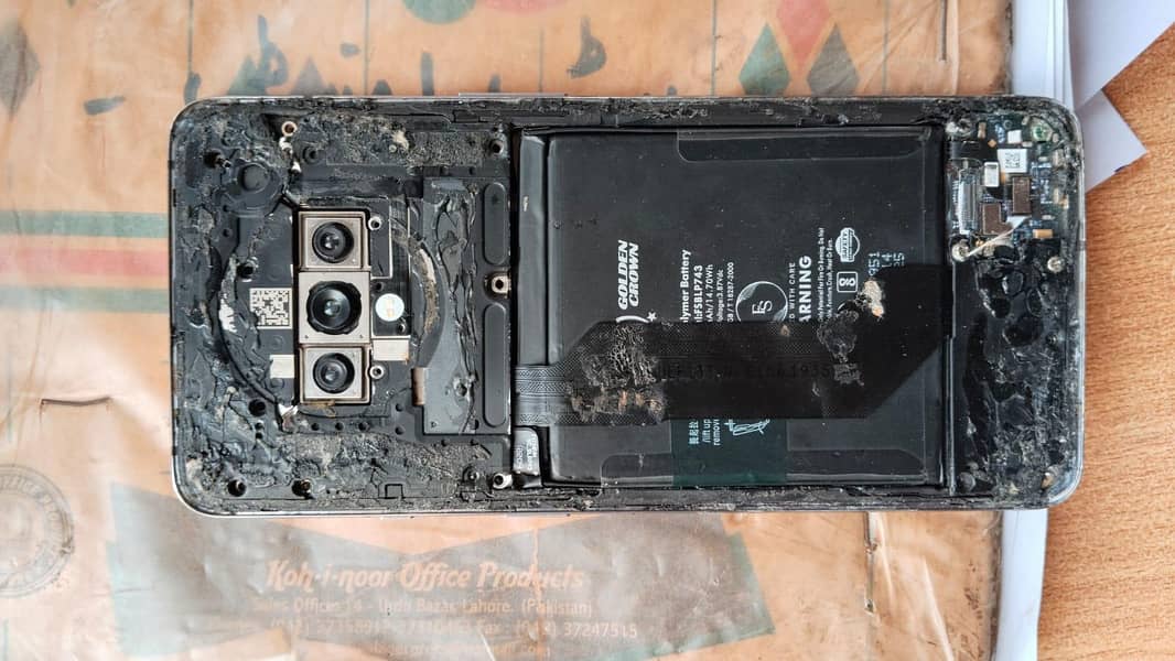 One Plus 7T 3